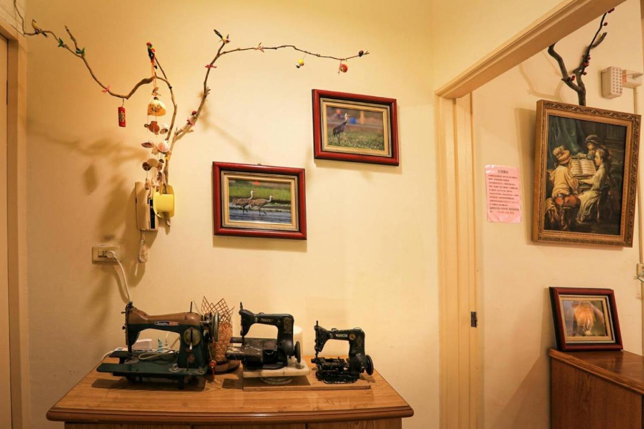 Xincun Seed Homestay Tainan Bagian luar foto