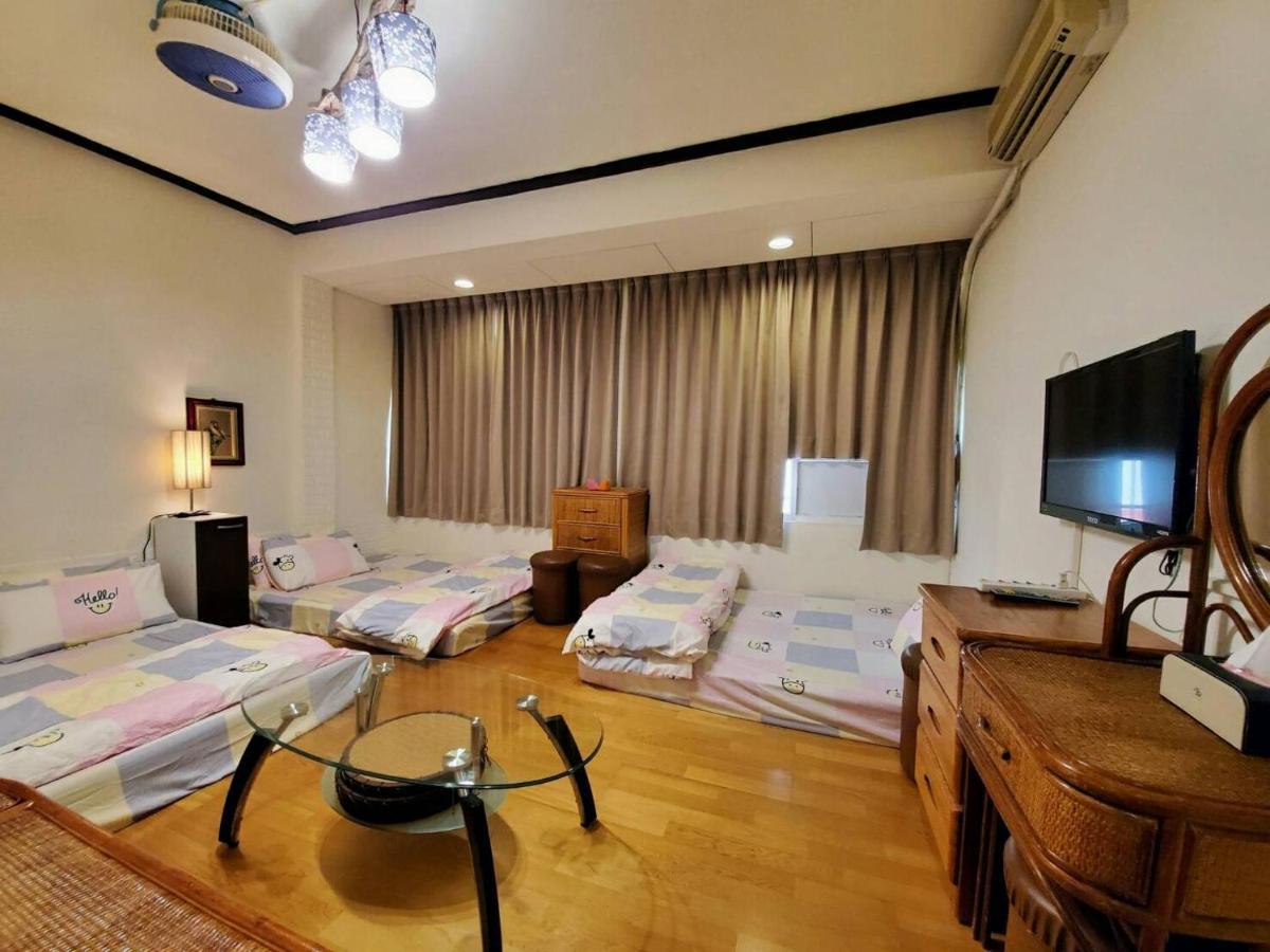 Xincun Seed Homestay Tainan Bagian luar foto